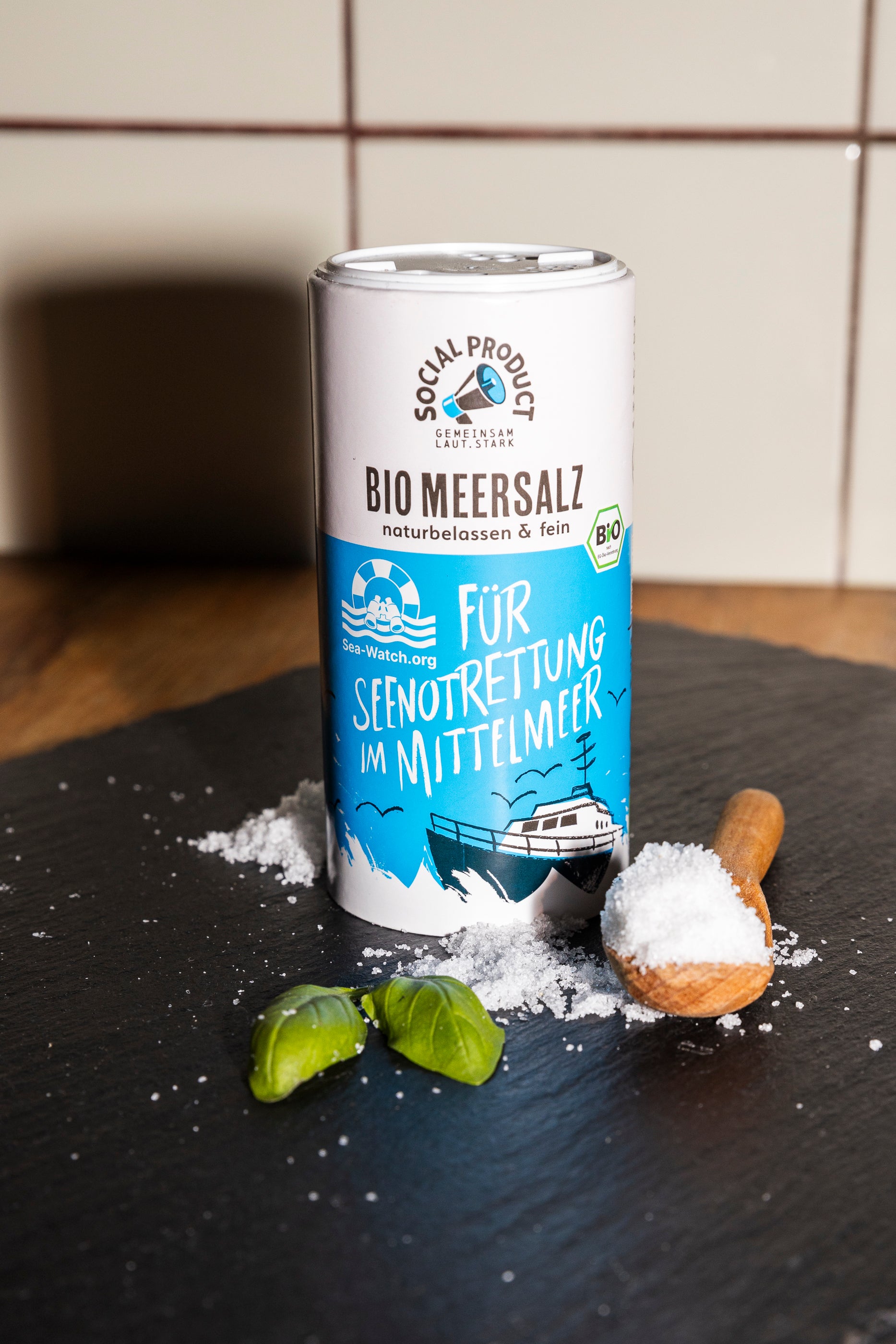 SocialProduct Bio Meersalz x SEA-WATCH