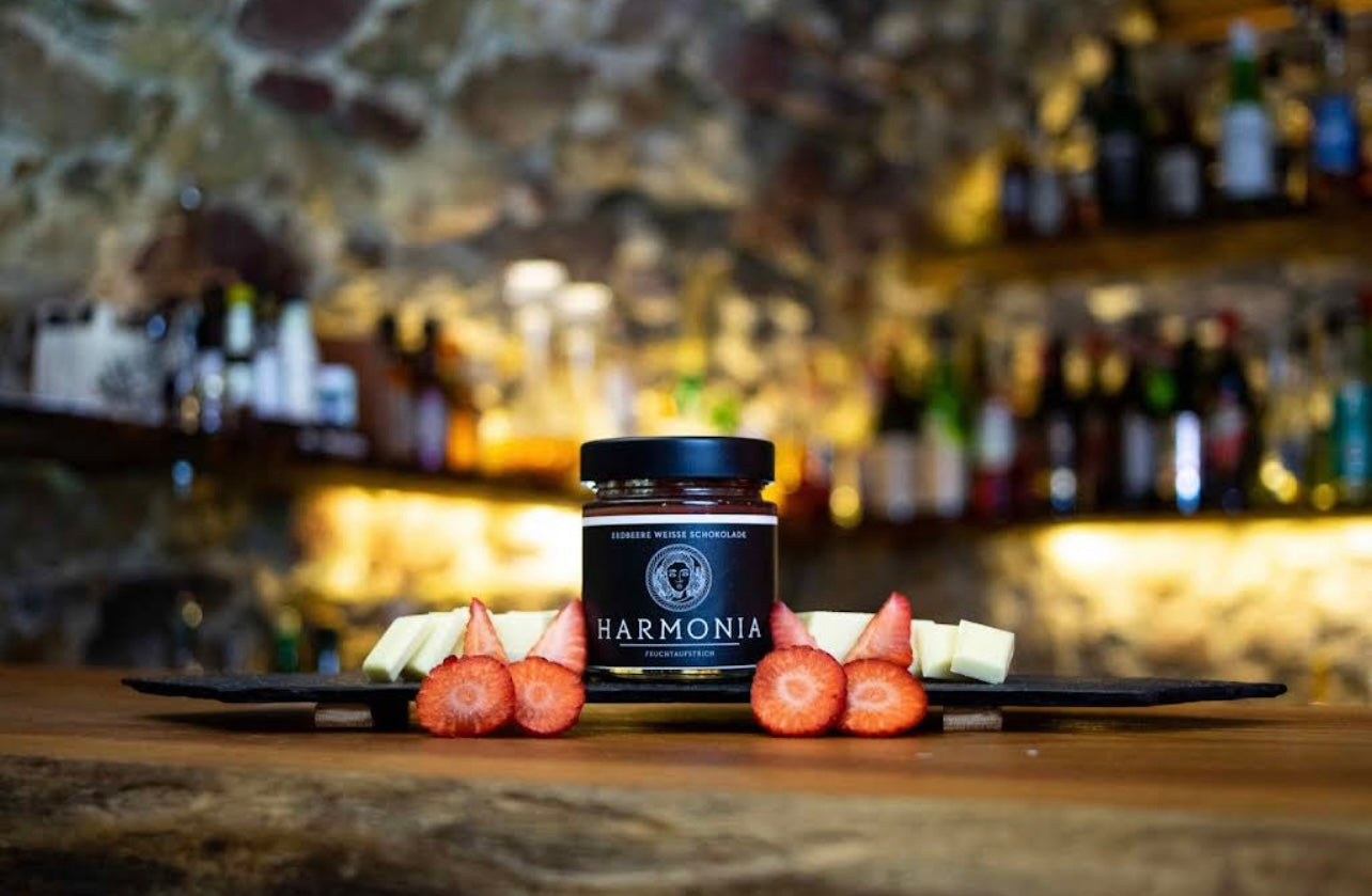 SupremeFood Fruchtaufstrich Harmonia: Erdbeere & Weisse Schoko