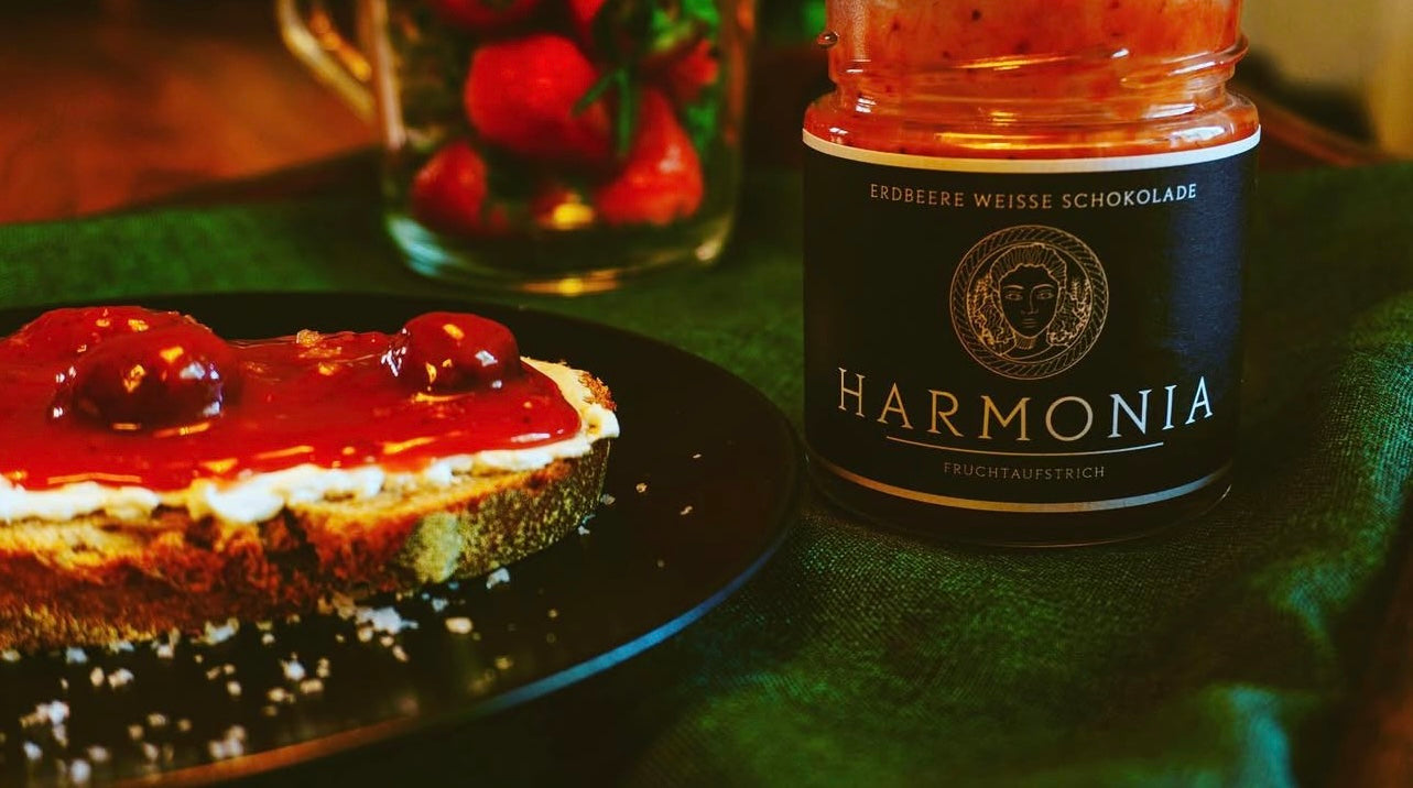 SupremeFood Fruchtaufstrich Harmonia: Erdbeere & Weisse Schoko