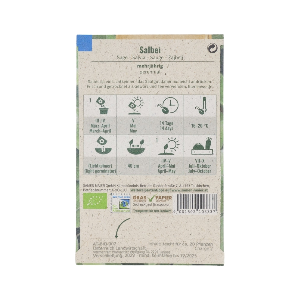 Das Bild zeigt eine Packung BIO Saatgut Salbei mit deutschem Text, der die Pflanzanleitung für diesen Lichtkeimer enthält. Dazu gehören die optimale Pflanzzeit, die Pflanztiefe, der Pflanzabstand, die erwartete Wuchshöhe und Symbole, die die Phasen von der Aussaat im März-April bis zur Blüte im Juni-Oktober zeigen.