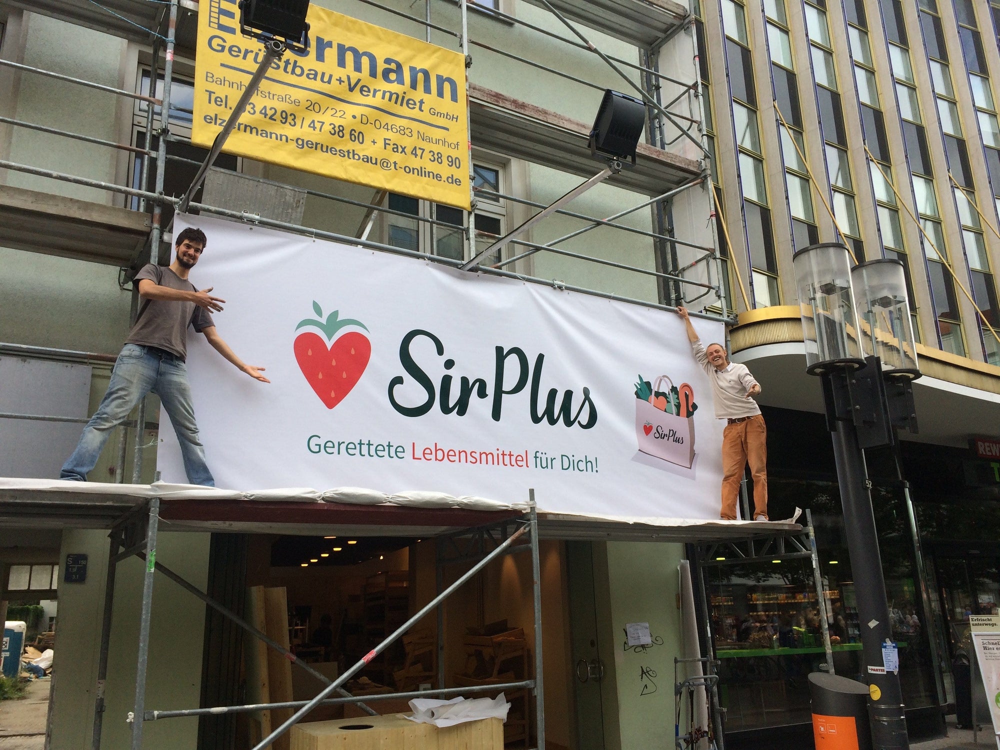 ❤ Einladung zur Eröffnung unseres SirPlus Stores diesen Freitag!!!